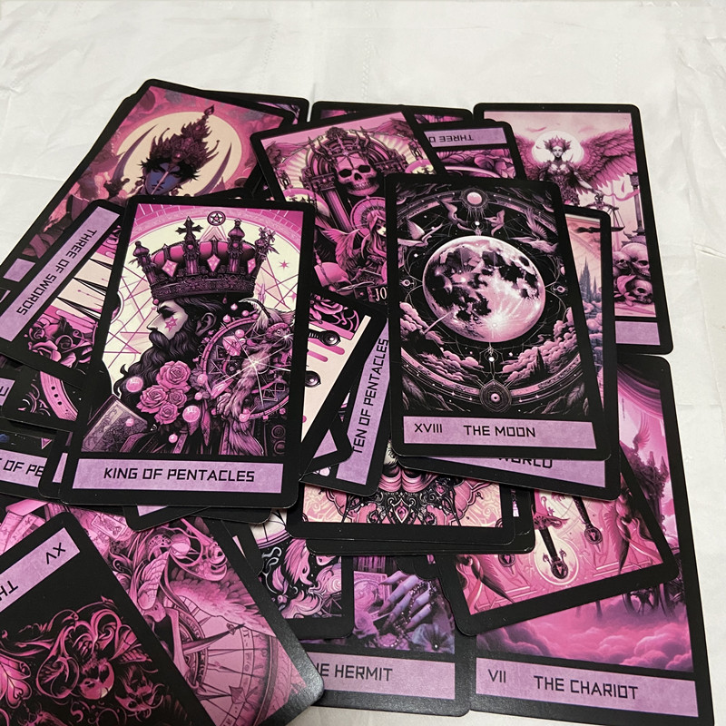 Baraja de Tarot Gótica Rosa de - Tarot Cards Deck With Guidebook reseña y precio